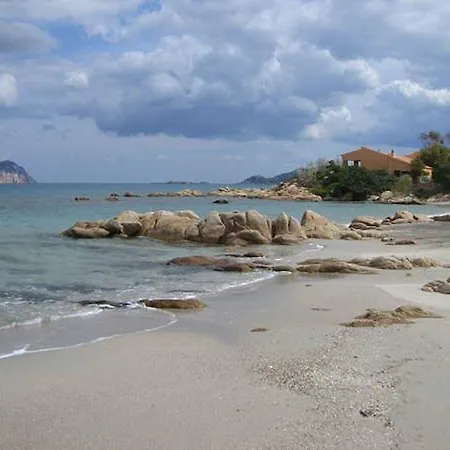 Hébergement de vacances Oleandro - 2349447 San Teodoro (Sardinia)