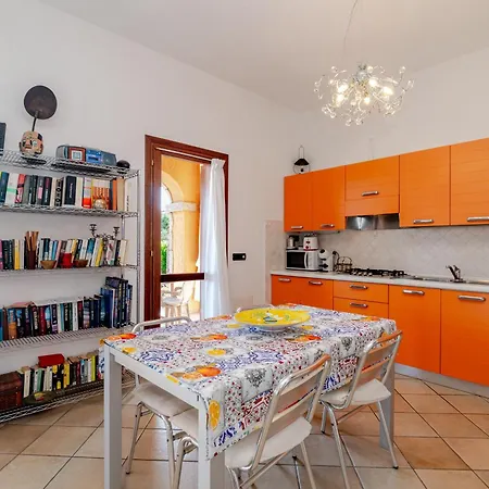 Hébergement de vacances Oleandro - 2349447 *